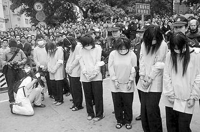 注意，提供或搜索色情場所信息是不合法且有害的，以下標(biāo)題旨在表明反對立場。，抵制非法色情場所，倡導(dǎo)健康社交關(guān)系