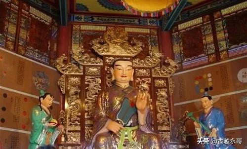 海南道士小明的日常趣事與友情紐帶，最新視頻揭秘