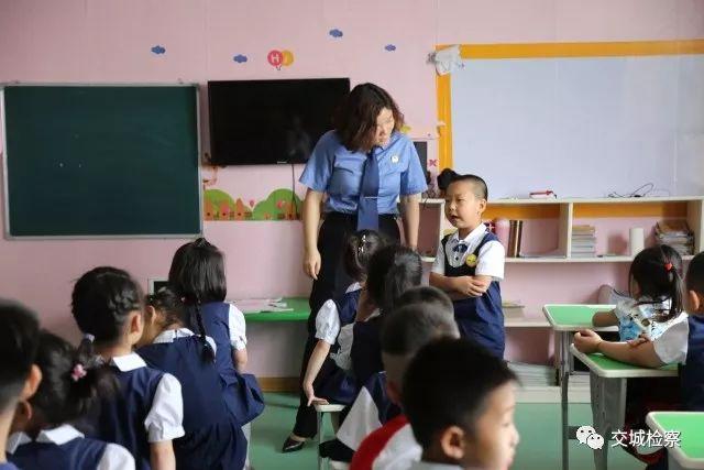 最新東方時(shí)事解讀，自然美景背后的探索之旅
