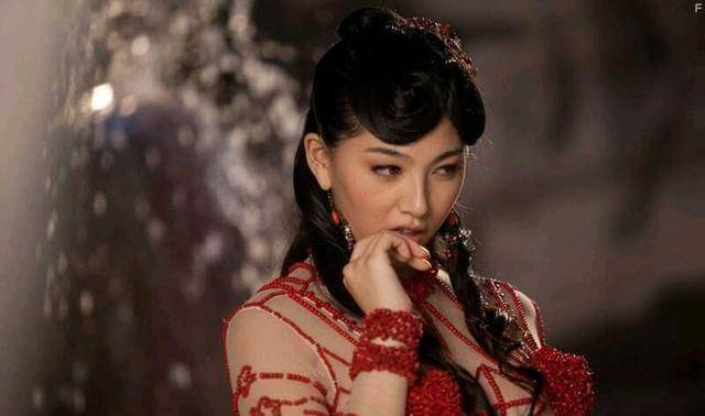 肉蒲團女演員的勵志之旅，變化、自信與成就感的探索