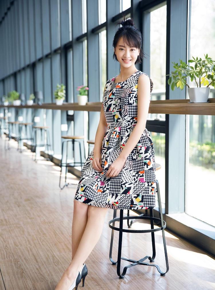 白鹿原白靈小演員與科技融合，前沿科技產(chǎn)品體驗(yàn)之旅