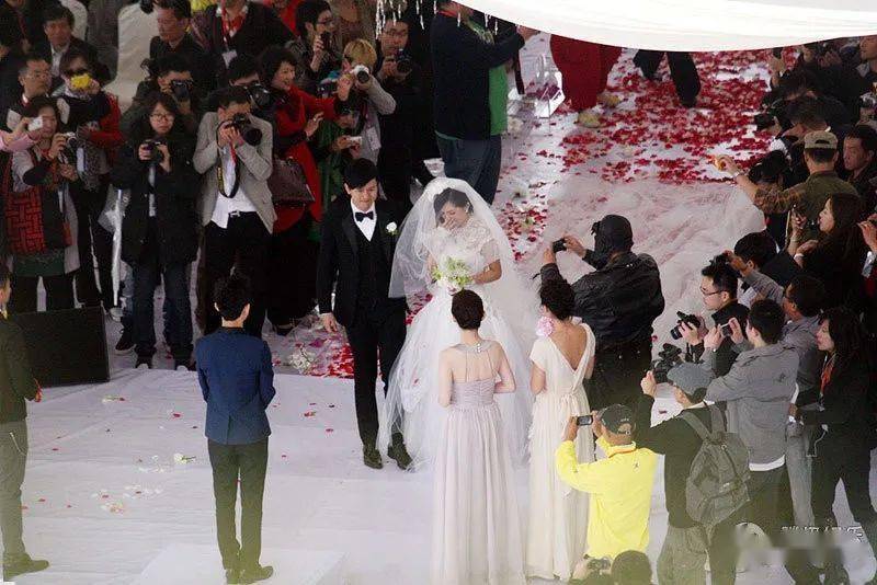 五臺結(jié)婚視頻，傳統(tǒng)與現(xiàn)代的完美交融婚禮紀(jì)實(shí)