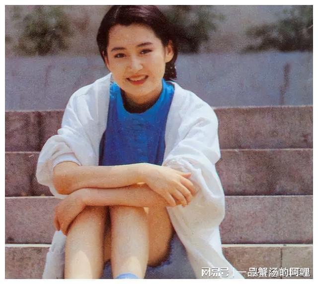 重磅推出，演員楊青科技新品，引領(lǐng)未來(lái)生活新潮流！