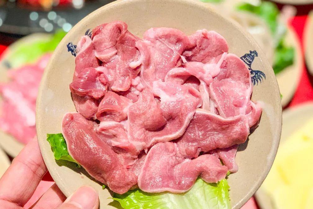 小巷深處的最新火鍋菜品，味覺盛宴的驚喜探索
