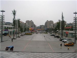 彭山貼吧最新動(dòng)態(tài)，科技新浪潮引領(lǐng)智能產(chǎn)品重磅登場(chǎng)！