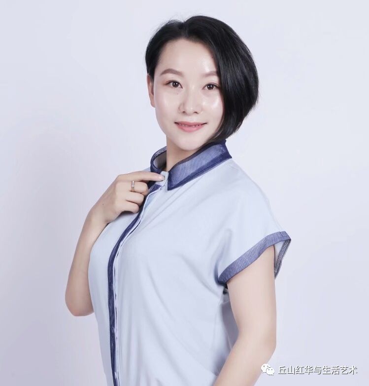 王佳最新動(dòng)態(tài)，探索前沿，展現(xiàn)時(shí)代新星風(fēng)采