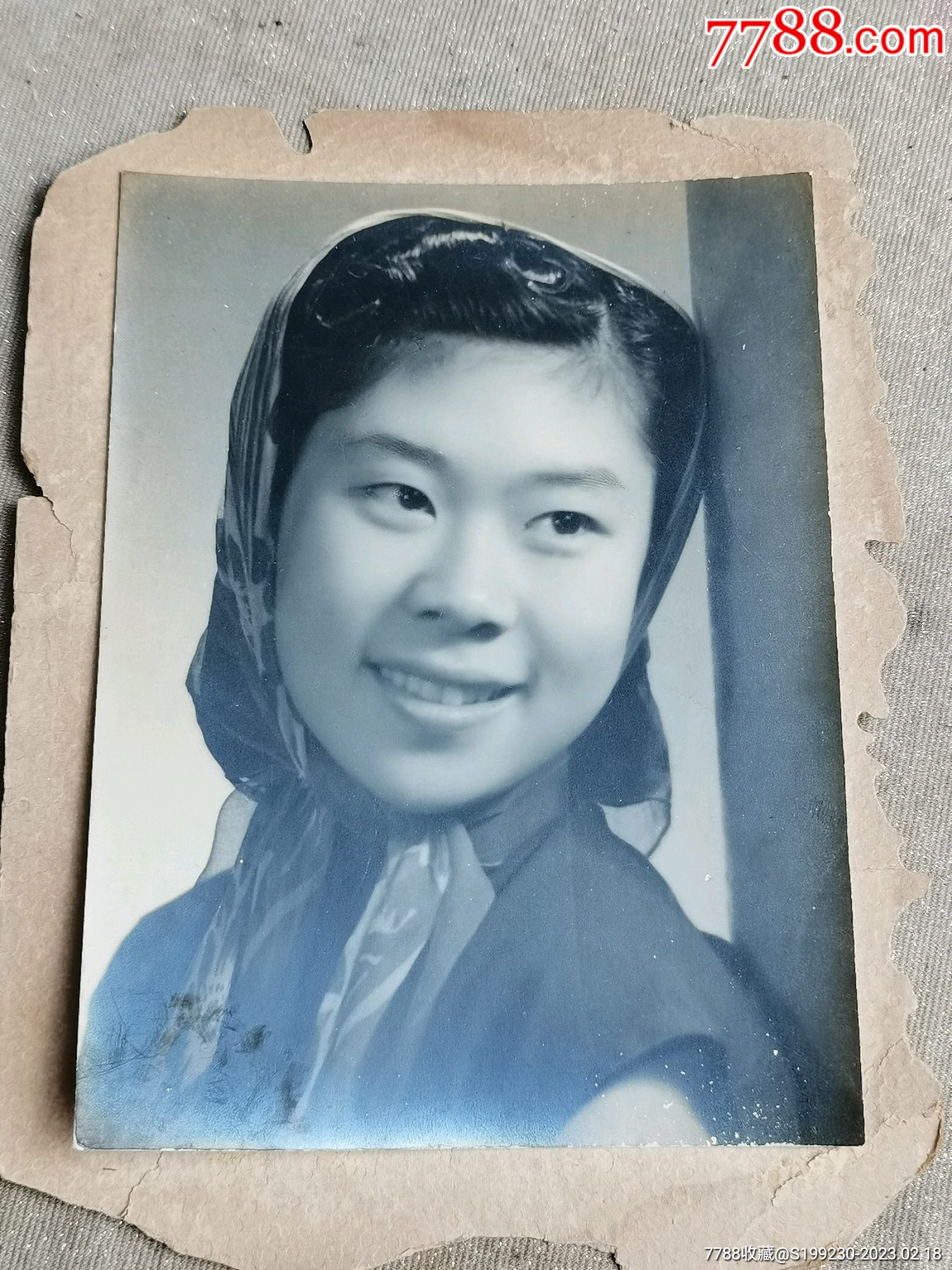 美女老照片的魅力，歷久彌新，時光見證美麗風(fēng)采