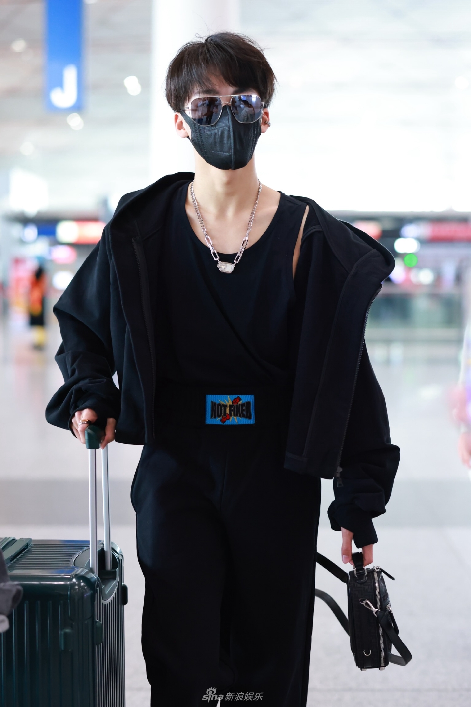 何洛洛機(jī)場(chǎng)最新動(dòng)態(tài)，自然美景的輕松探索之旅